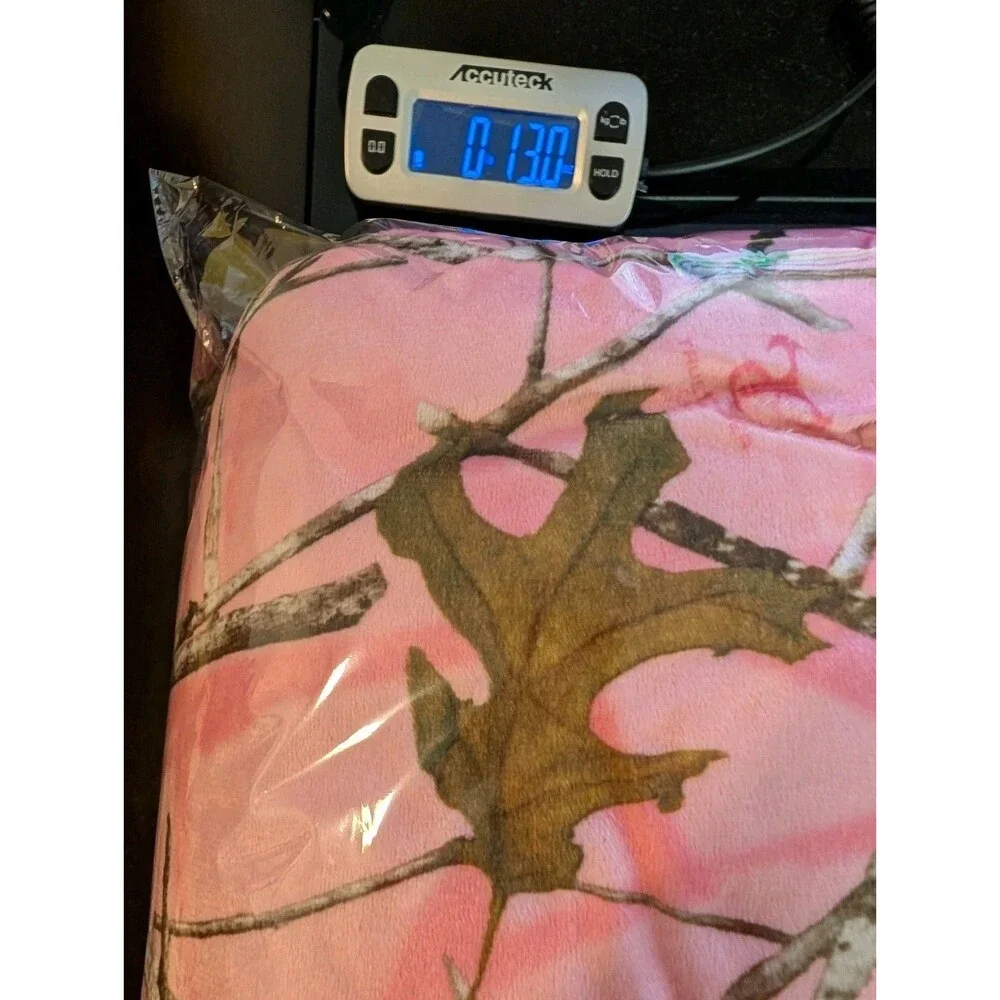 Bass Pro Shops TrueTimber Pink Camo Sherpa Lined Baby Blanket Girls 39